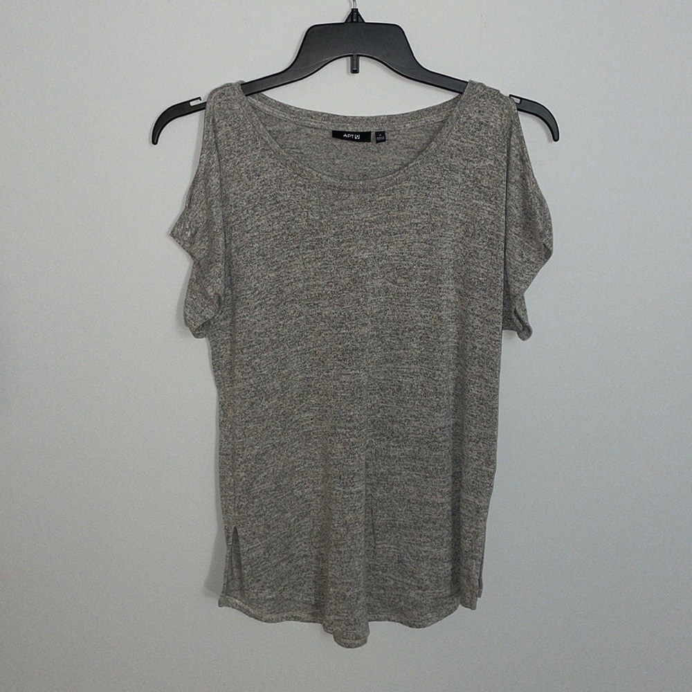 APT 9 Shoulder Cut-Out Top - Size S